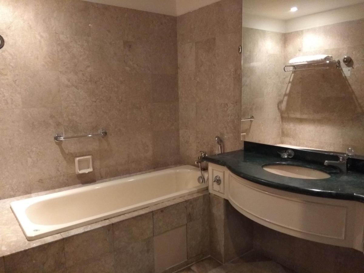 Berjaya Times Square Service Apartment, Kuala Lumpur Bagian luar foto